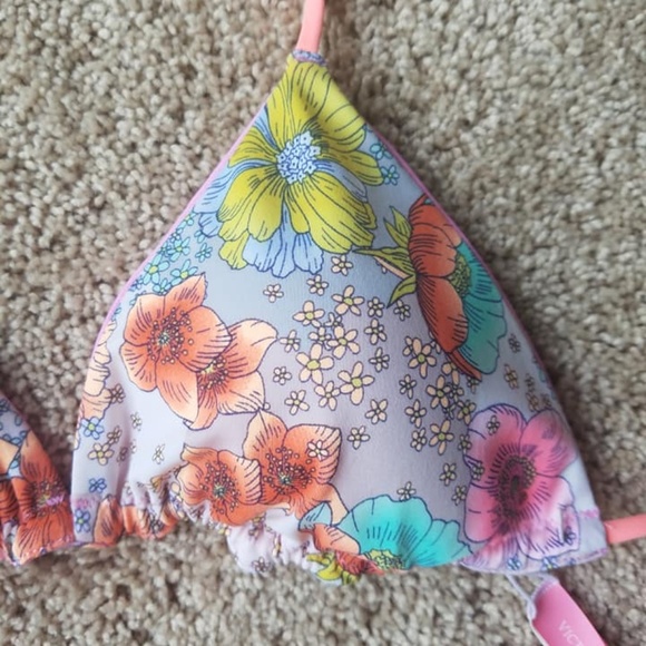 Victoria's Secret bathing suit - Picture 4 of 4